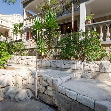 In Priscapac With Sea Views, Terrace, Air Conditioning, Wifi 5078-1 普瑞兹巴