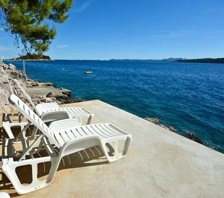 In Priscapac With Sea Views, Terrace, Air Conditioning, Wifi 5078-1 * 普瑞兹巴